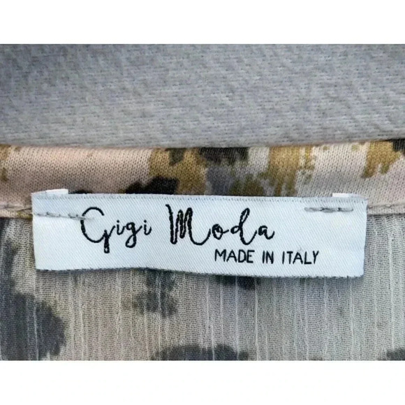 Gigi Moda Women's XL Multicolor Floral Animal Print Button Lightweight Sheer Top - Picture 3 of 8